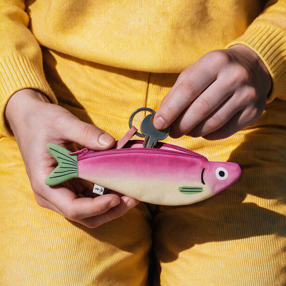 Sardine - Pink (keychain)
